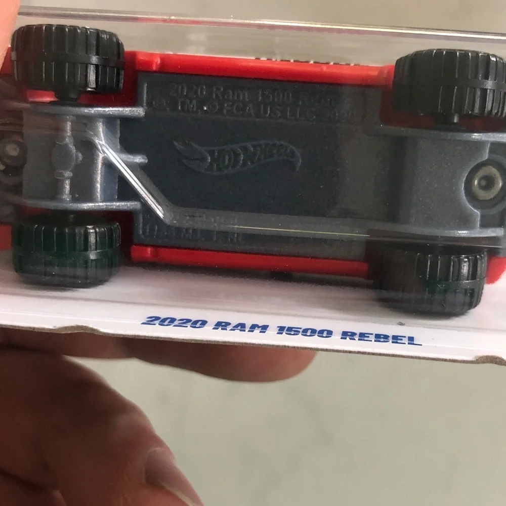 Mattel Hot Wheels RAM 1500 Rebel Rescue Truck - Red and White